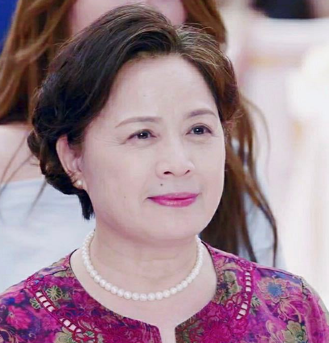 囧妈除了演徐峥妈妈的黄梅莹还有9位可爱可敬的戏骨级母亲