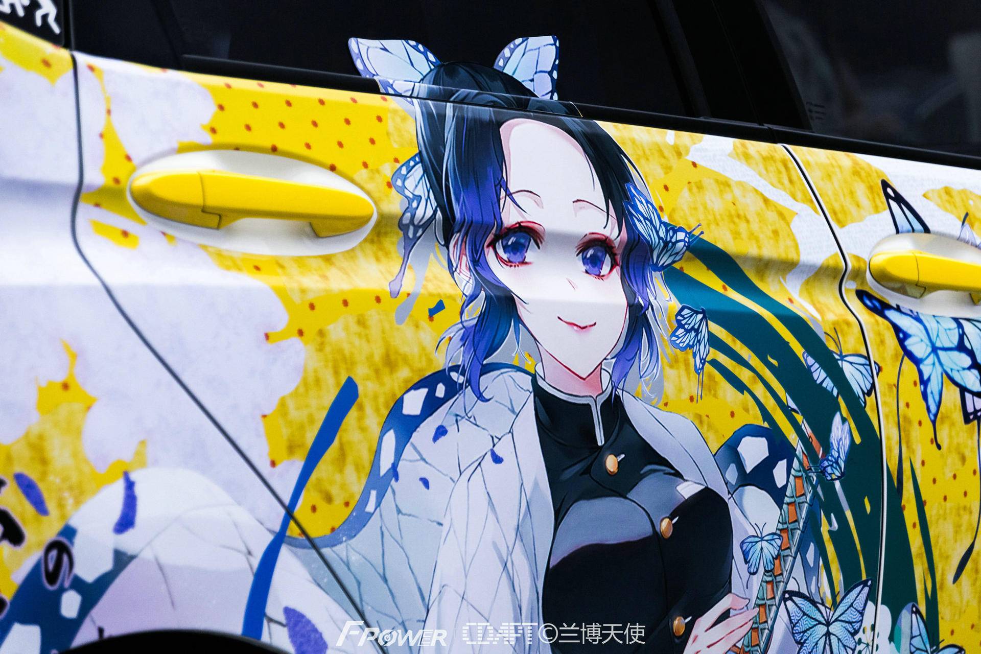 痛车竞技飞度gk5,这身可爱的外衣真好看