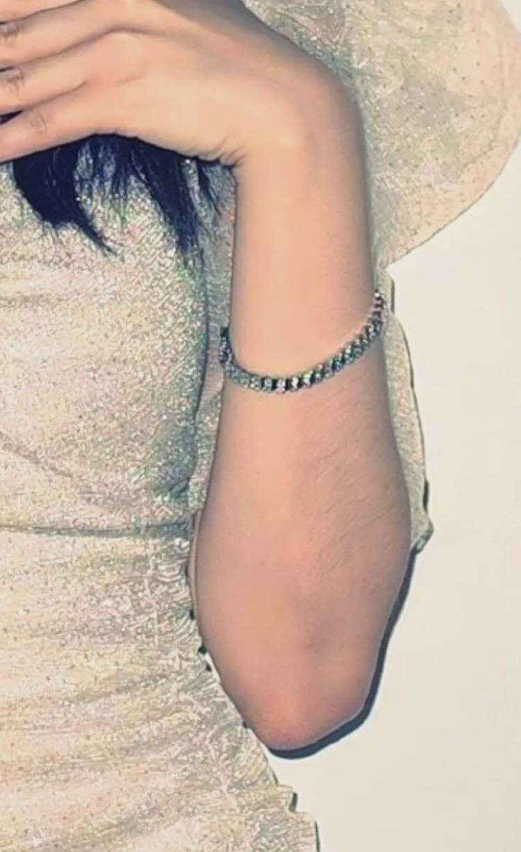 还被嘴说 腿毛瞩目,还以为女明星都没啥腿毛