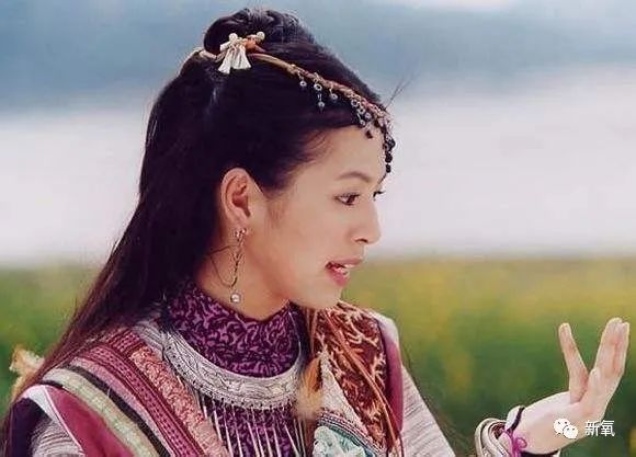 安以轩闺蜜竟和彭于晏是cp网传曾内涵戚薇插足安以轩恋情