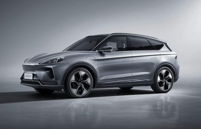 奔驰退股技术中心,北京奔驰股权归属扑朔迷离_手机凤凰网