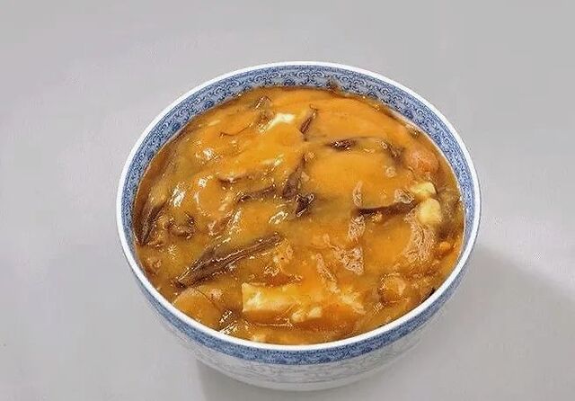 米羹是一种流行于浙西的传统美食,淳安本地人每日三餐都吃不腻,也是