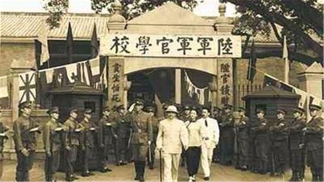 这所神秘的军校,是怎样建立起来的?为何影响中国大半个世纪?_凤凰网