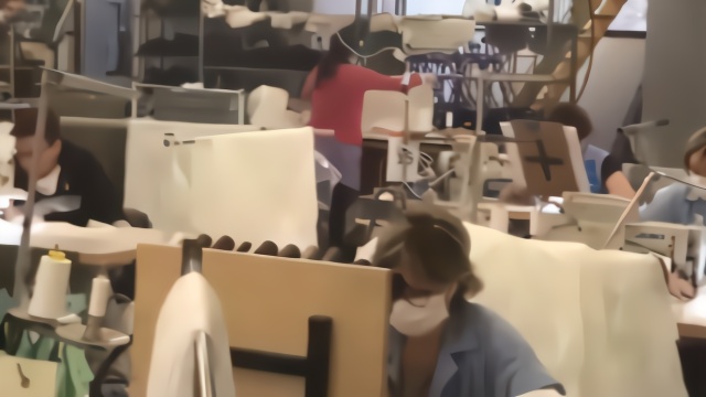 阿玛尼开始生产医用防护服，生产线曝光