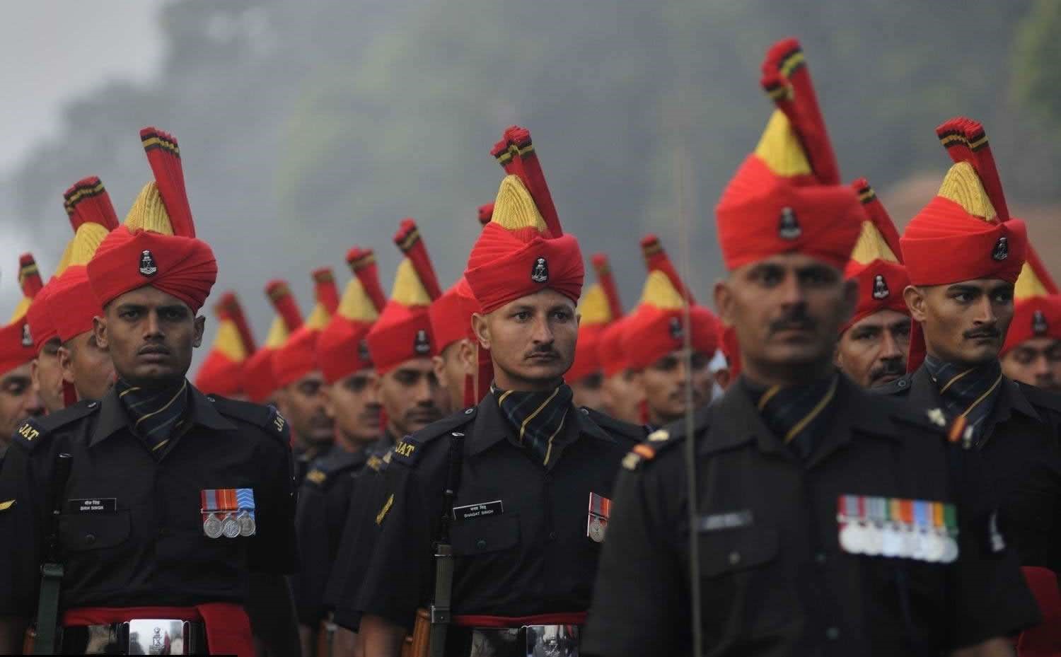 印度准军事部队图片