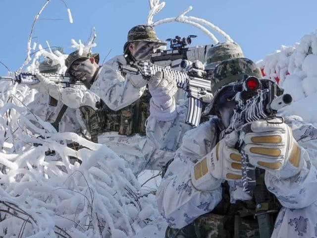 全美式装备,雪地里的陆战队,这支部队喜欢吃泡菜!