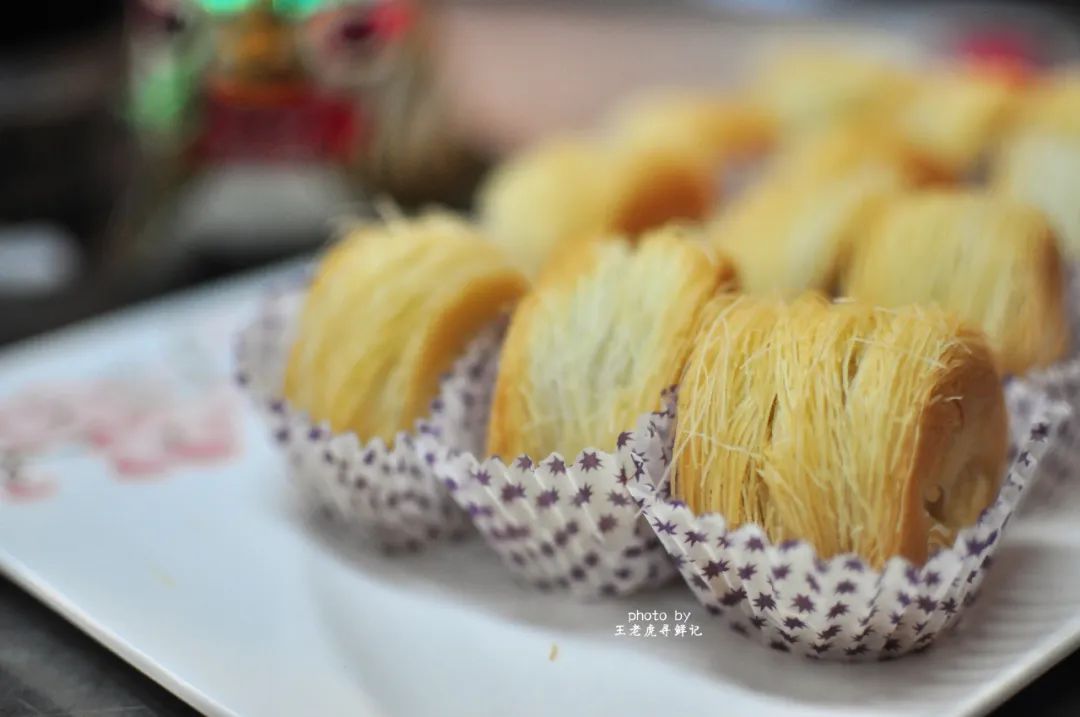 济南清油盘丝饼,像一曲《春江花月夜》的琴音,在舌尖素手清弹