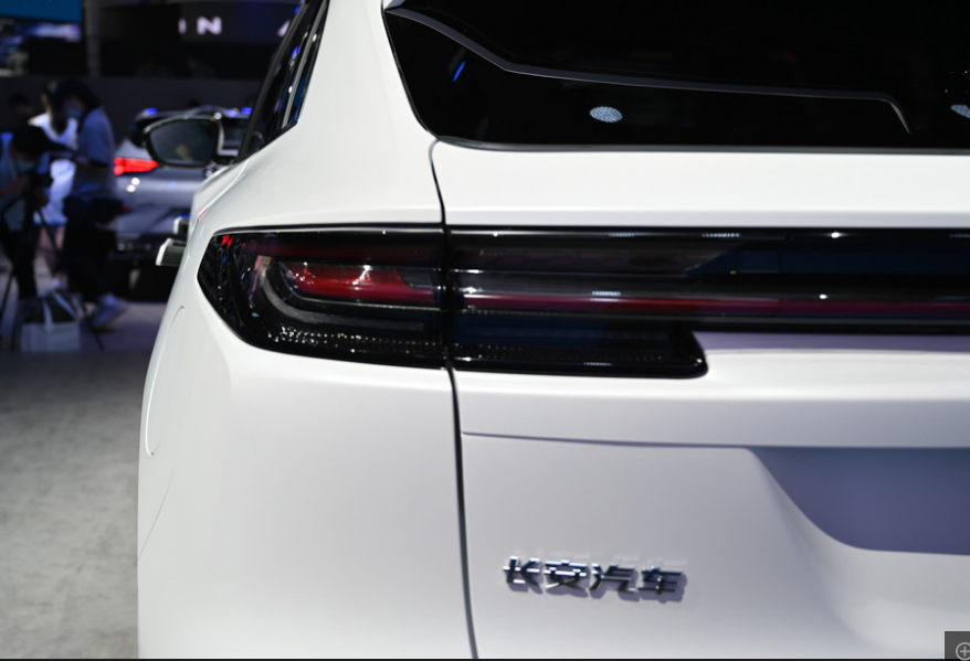 在颜值上秒杀豪车,长安新车配爱信8at,定价多少才能被你认可