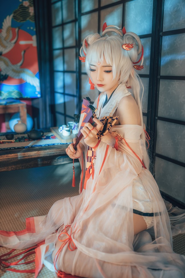 cos不知火舞浴火重生以强大为武器