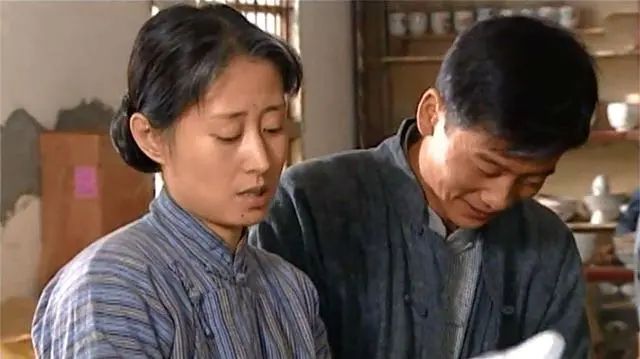 "二郎神"容颜不再,随从"哮天犬"却越来越帅,如今已成影帝