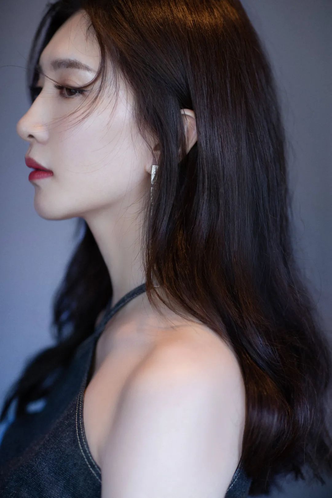 王漫妮的扮演者江疏影也是一位实力派演员,把这个角色诠释得很到位