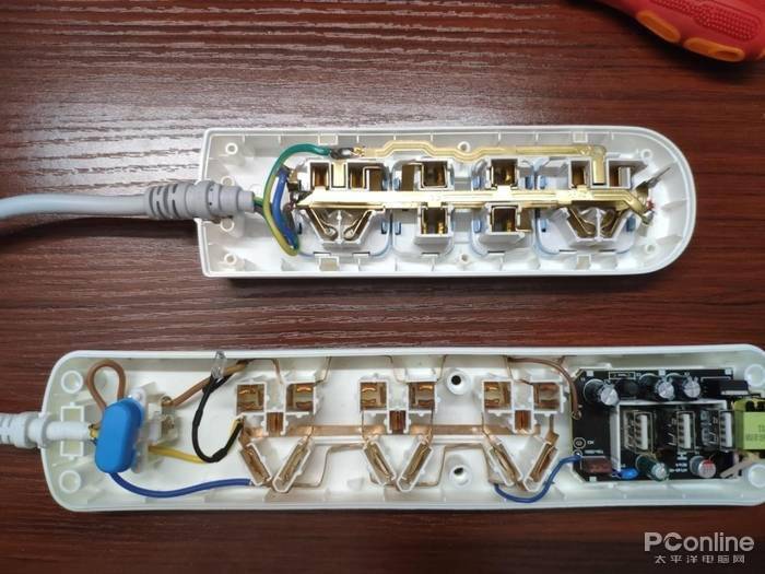 还在惊叹老排插耐用看完拆解别心态爆炸