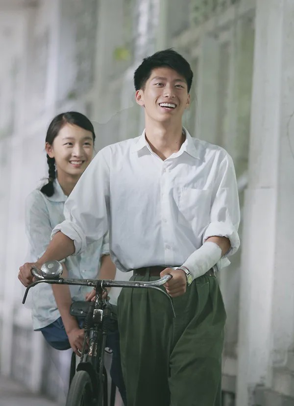 令人动容的纯情爱情初恋的感觉太美好了