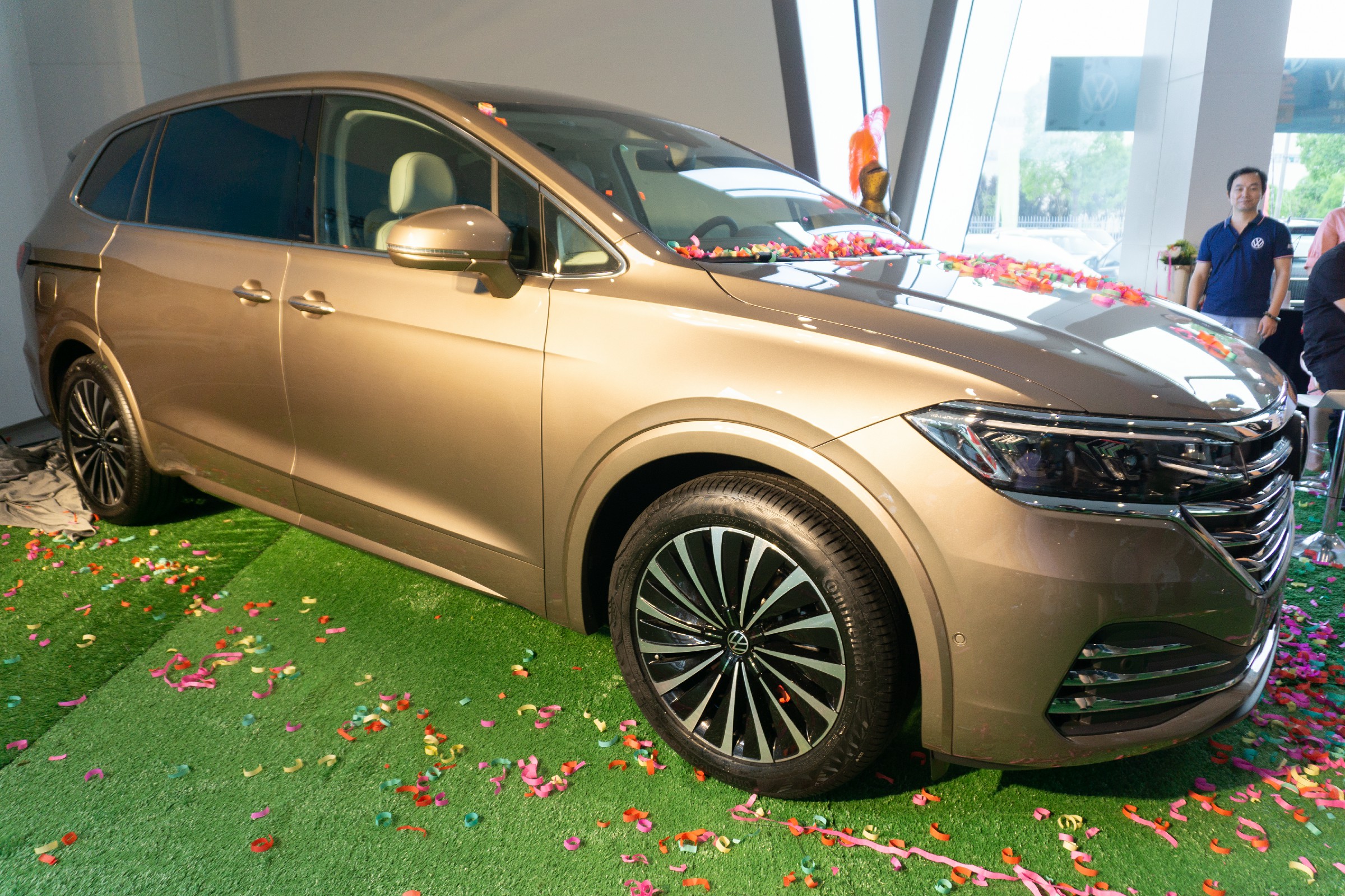 九隆大众viloran威然尊享上市品鉴会