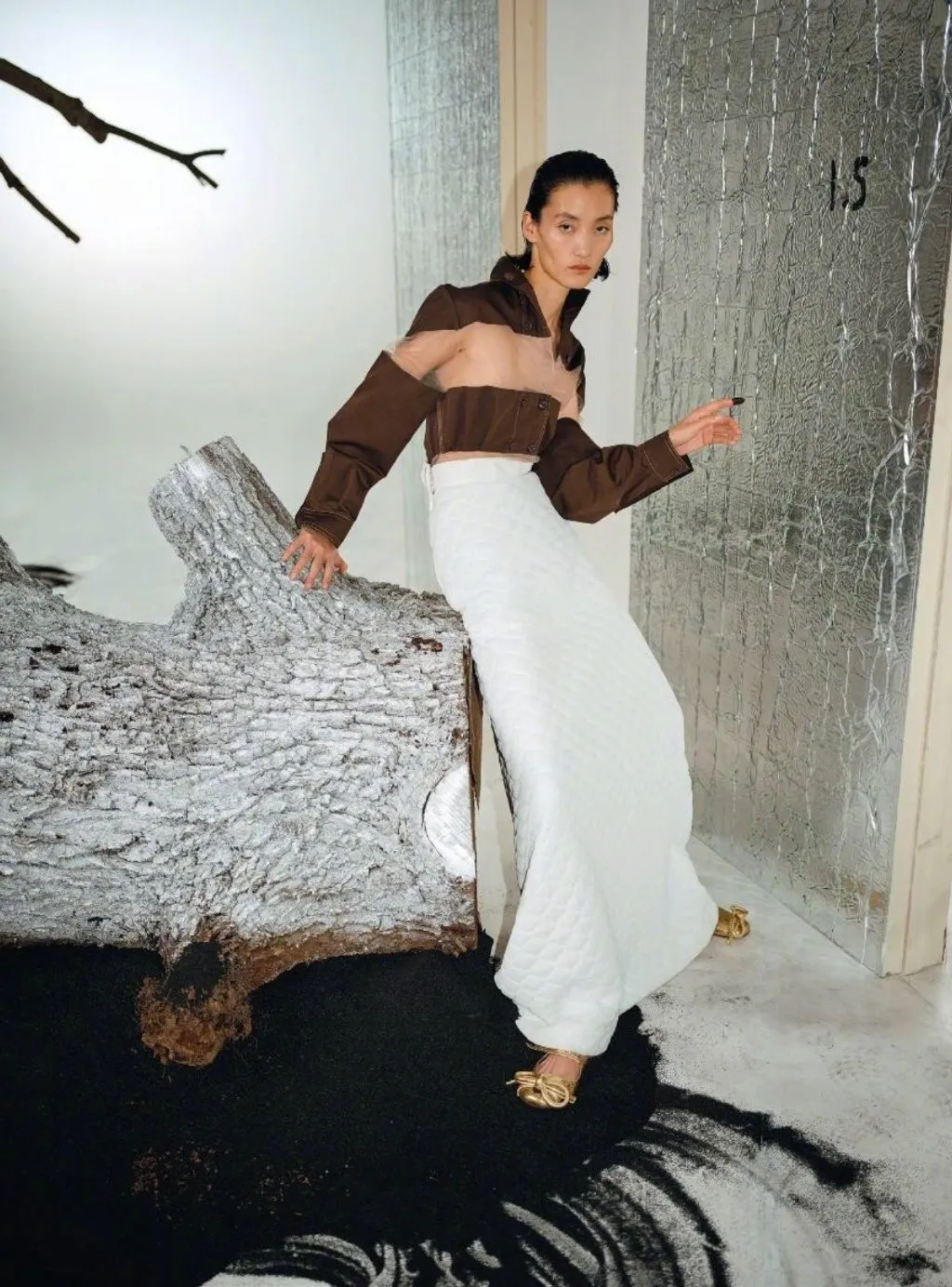 超模张丽娜最新杂志照,为你精准诠释超模的时尚表现力