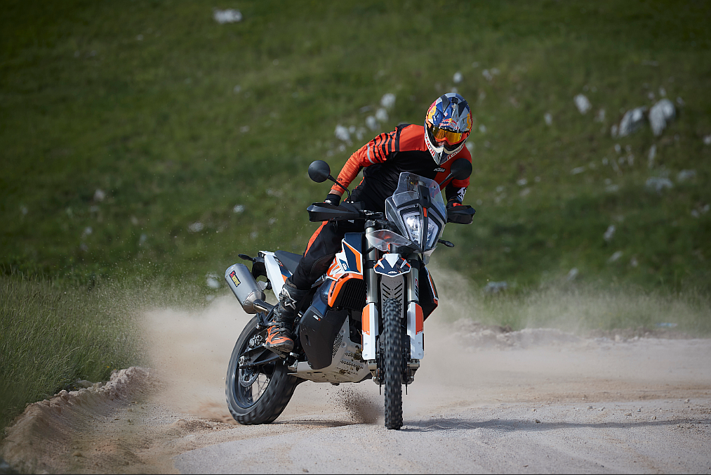 我,ktm 790 adv r rally,中量级硬核拉力王者,39.8万元,打钱