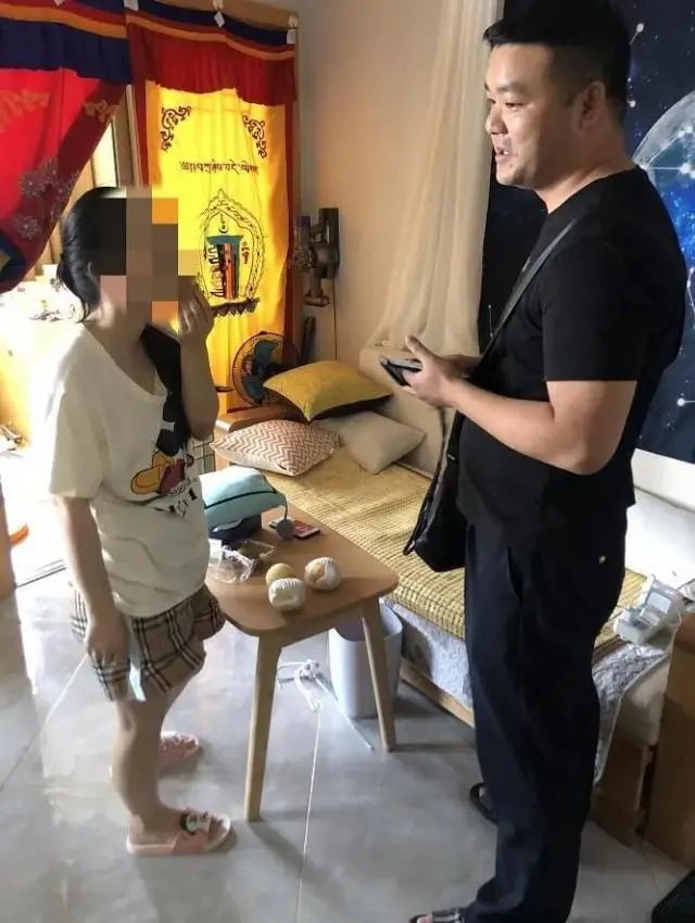 文章配图