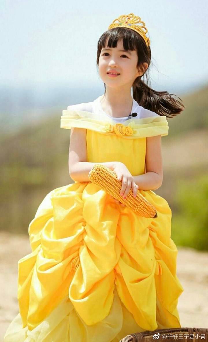 还记得《爸爸去哪儿》的夏天吗?她现在长这样