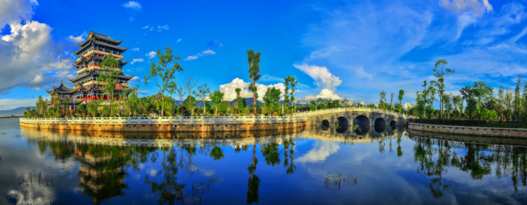 青华海湿地是近年来保山中心城市的一个热门旅游打卡地.