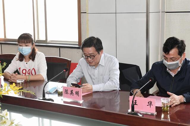 蜜儿乐儿乳业致敬坚守"为爱加油"