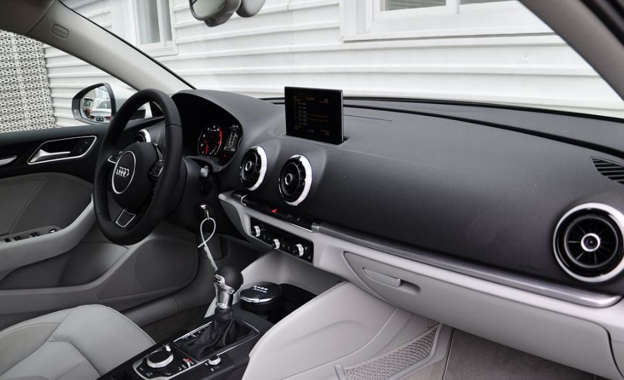 13个品牌缺席日内瓦车展?别怕,bba带着硬货来救场