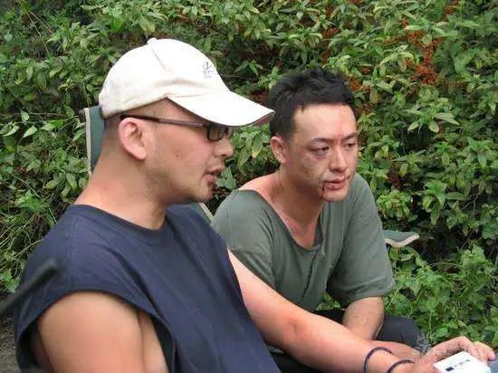 《隐秘的角落》火了，演员又回去租房了