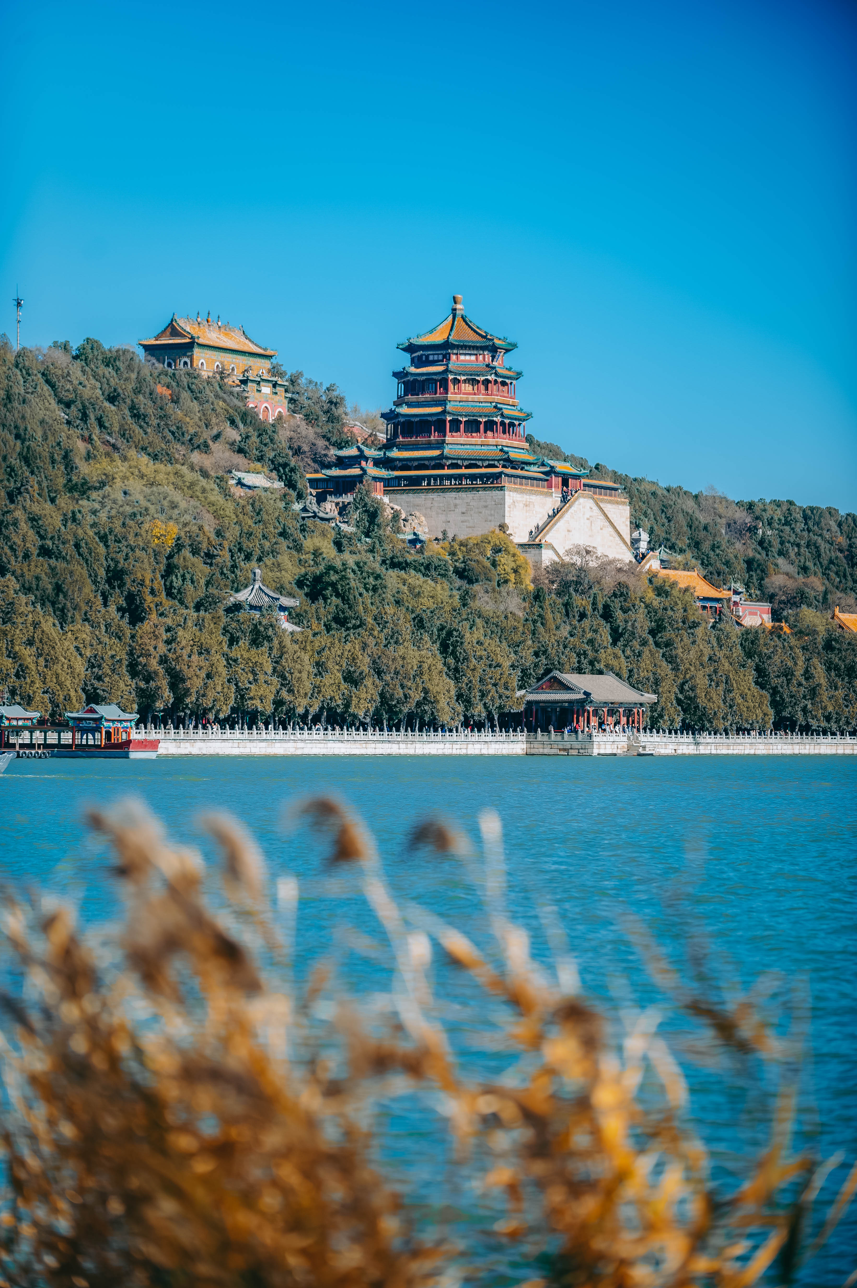 深秋的颐和园太美啦!这几个地方你可千万不要错过哦!__凤凰网