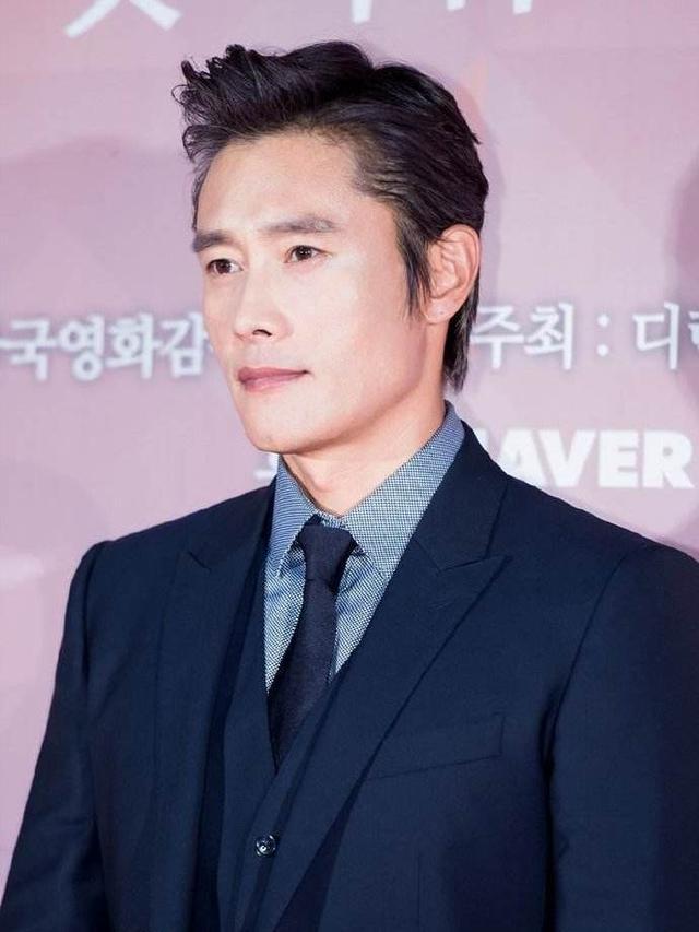 韩国男神"片酬top10",李敏镐不敌李钟硕,身价最贵是他?