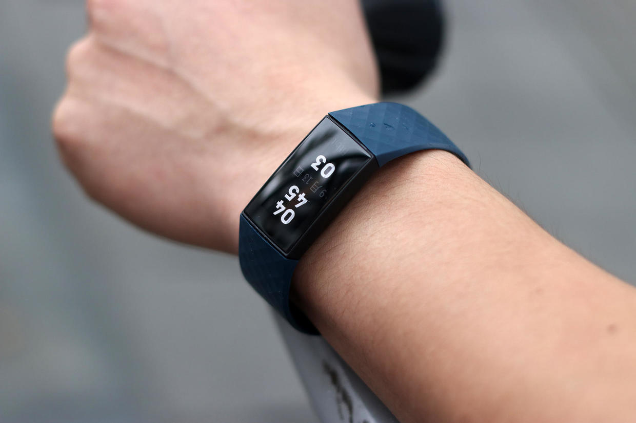 内置gps,健康运动更轻松:fitbit charge4智能手环体验