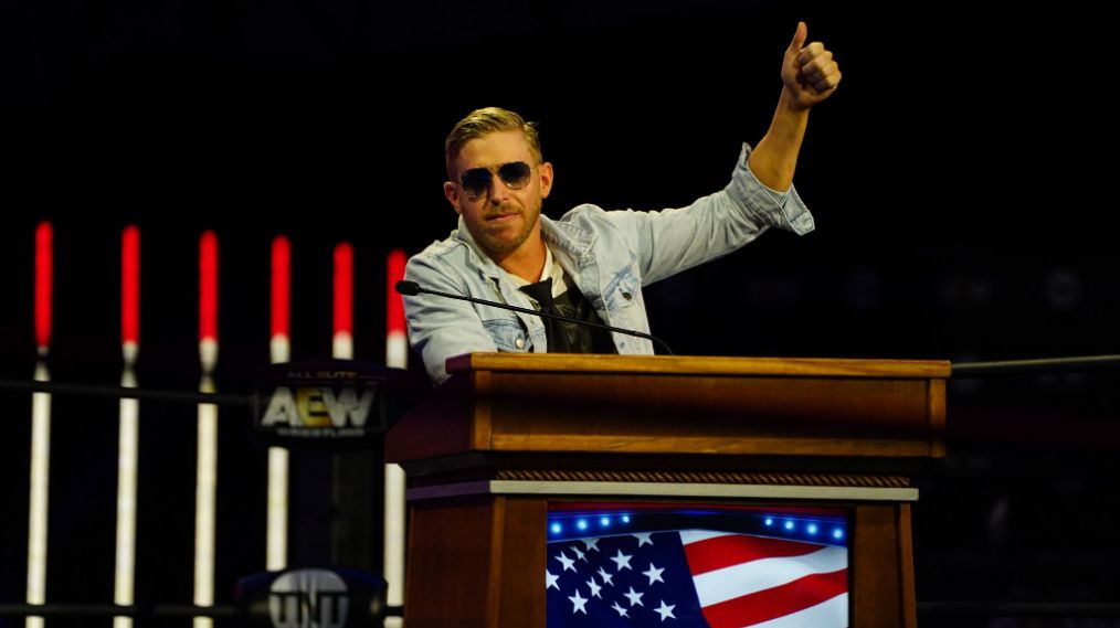 王之藐视wwe老板称从不观看aew保罗海曼被降职后首次露面