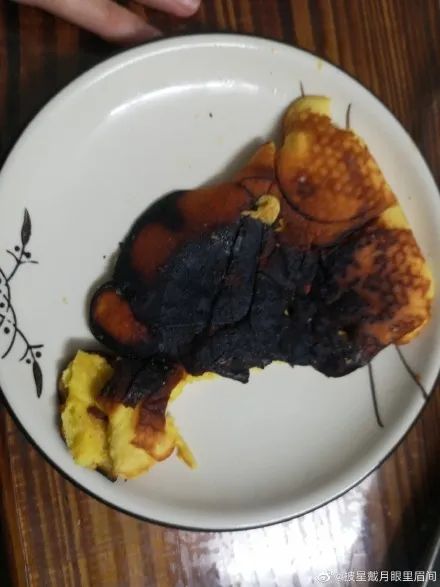 厨艺翻车大赏我妈再也不让我进厨房哈哈哈哈哈哈哈