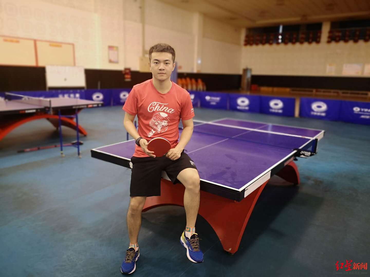 大运之星乒乓球运动员朱霖峰做梦都在想明年大运会上如何取得新突破