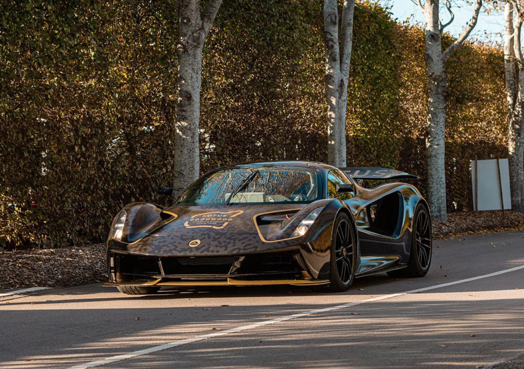 纪念车神塞纳路特斯evija特别版官图发布