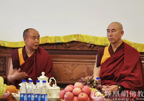 赤峰市佛教协会与兴安盟佛教协会经验交流座谈会现场(图片来源:凤凰网佛教 摄影:康宁寺)