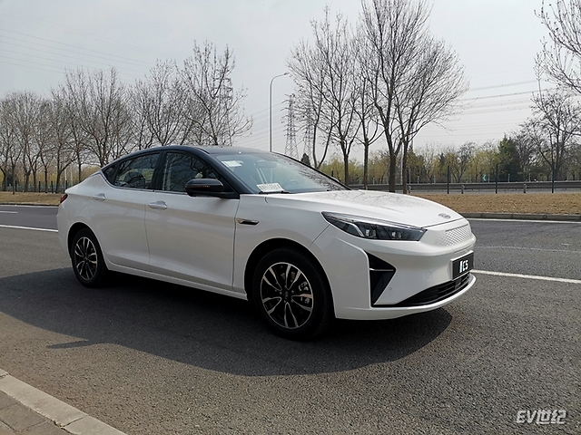 江淮ic5捅破15万元级纯电汽车续航天花板_凤凰网汽车_凤凰网