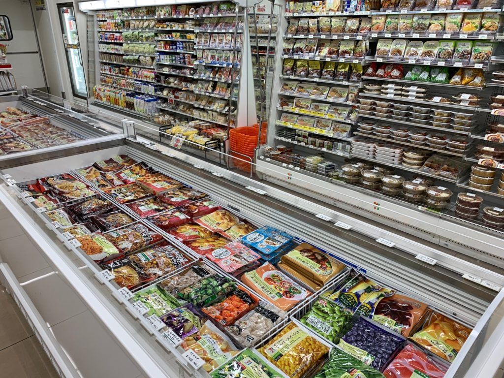 7-11便利店在日本关店1000家!网友:赶紧去买盒便当压压惊