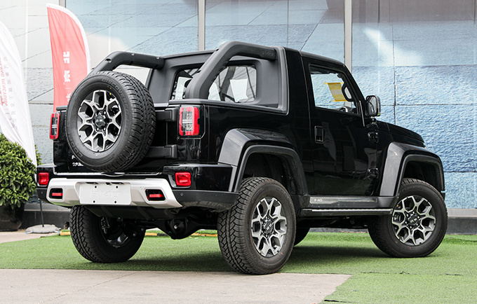 硬派又前卫/15万不用摇号就能买实拍北京f40皮卡-图3