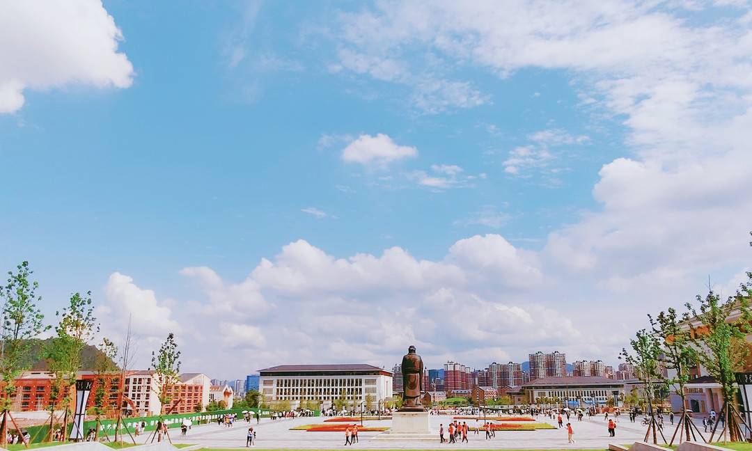 来这里,遇见四川轻化工大学!学校今年计划招收本科生9500人__凤凰网