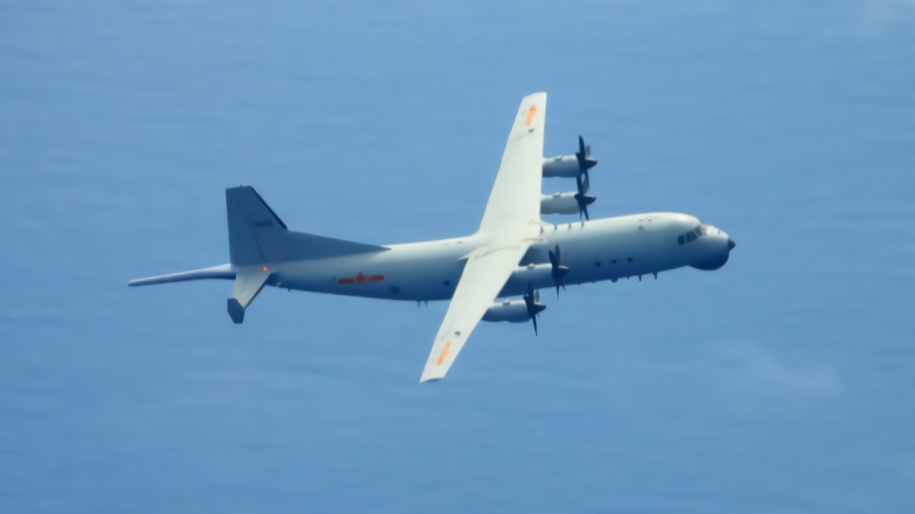 台空军称29日解放军又有两架次运8反潜机进入台西南方向空域