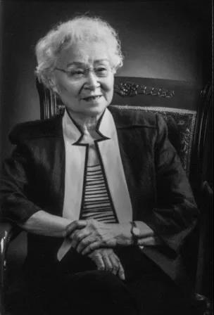 中国人民公安大学全体师生向刘爱琴同志表示深切悼念