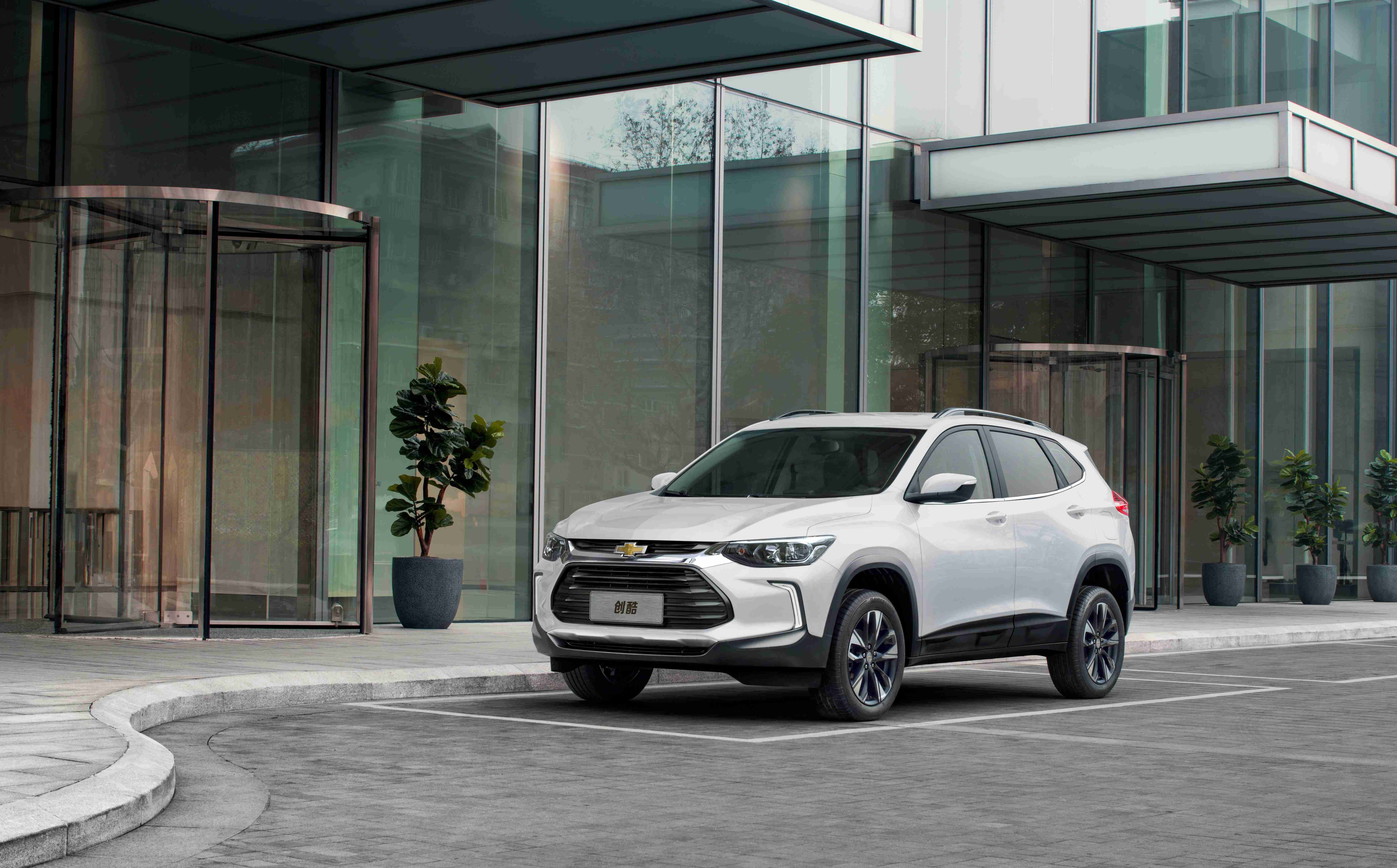 雪佛兰新一代创酷新增325t自动趣版