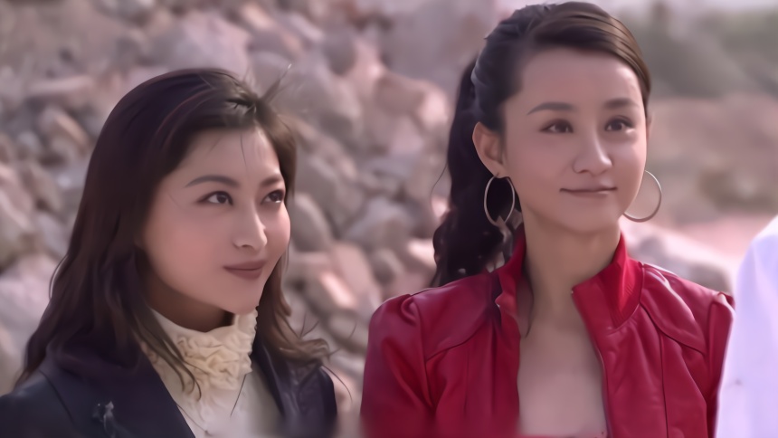 工地小伙开挖掘机太威风,一顿操作猛如虎,瞬间