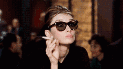 我们还是要保持理智滴~大牌护肤品固然有其可贵之处,但并不是用了就