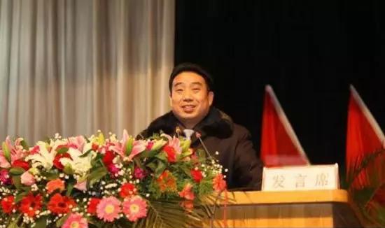 州:姜伟 53岁百灵药业药业63亿人民币肖春红肖春明兄弟 44岁,3