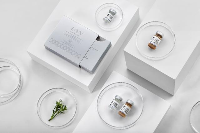 赵奕欢空降直播间力推澜斐儿明星产品排污霜