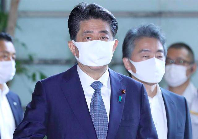 做腸鏡活檢確診腸癌揭日本首相安倍第二次辭職之謎