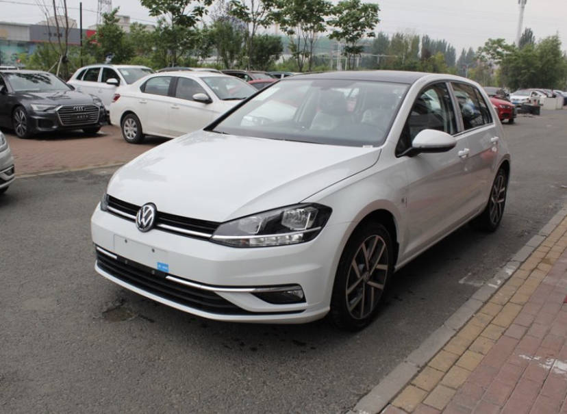 入手大众高尔夫280tsi豪华型现金优惠307万这价格算便宜吗