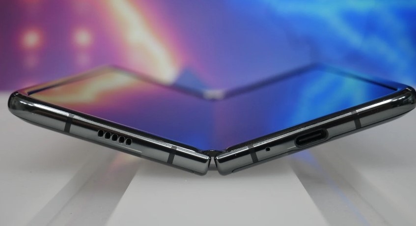 sammobile:三星新款可折叠手机名为galaxy z fold 2__凤凰网