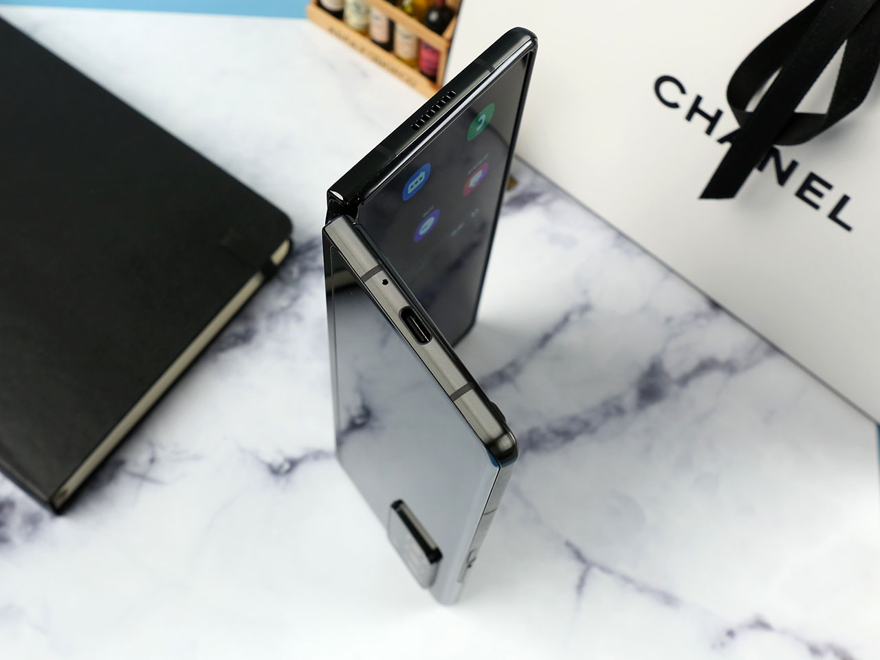 开创折叠屏新纪元 三星galaxy z fold2 5g上手评测