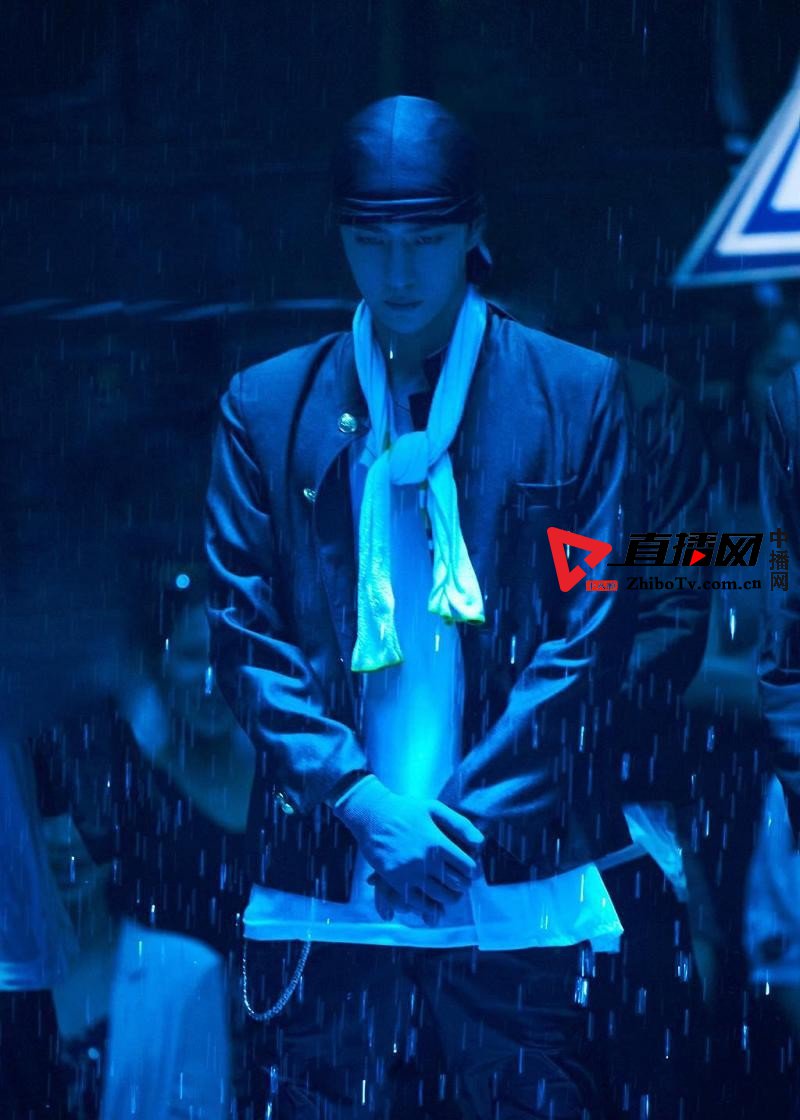 王一博水舞台连战连胜 一波王炸全员晋级